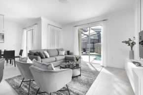 Gorgeous New Townhome at Storey Lake